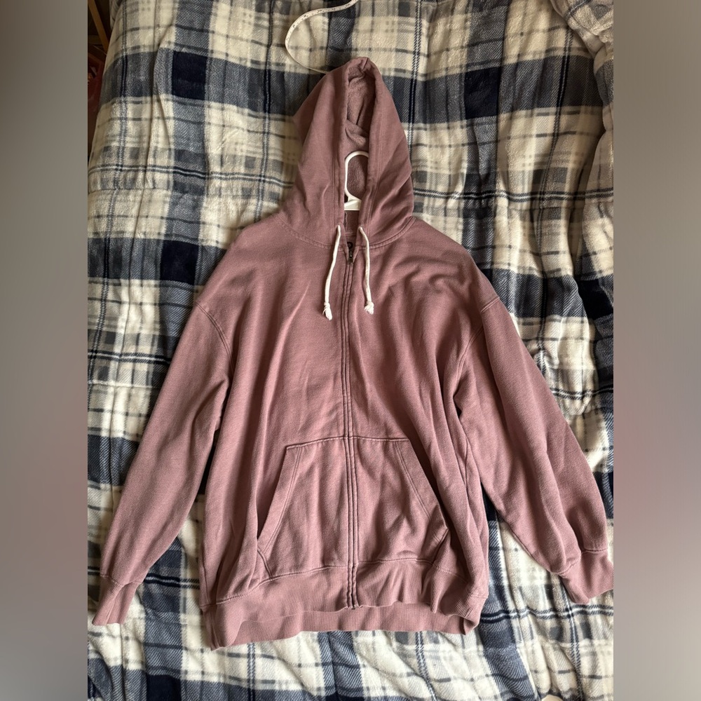 Kohl’s Zip Up Sweatshirt